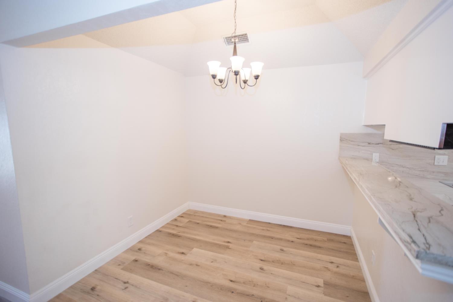 5728 N Monte Ave #1, Fresno, CA 93711