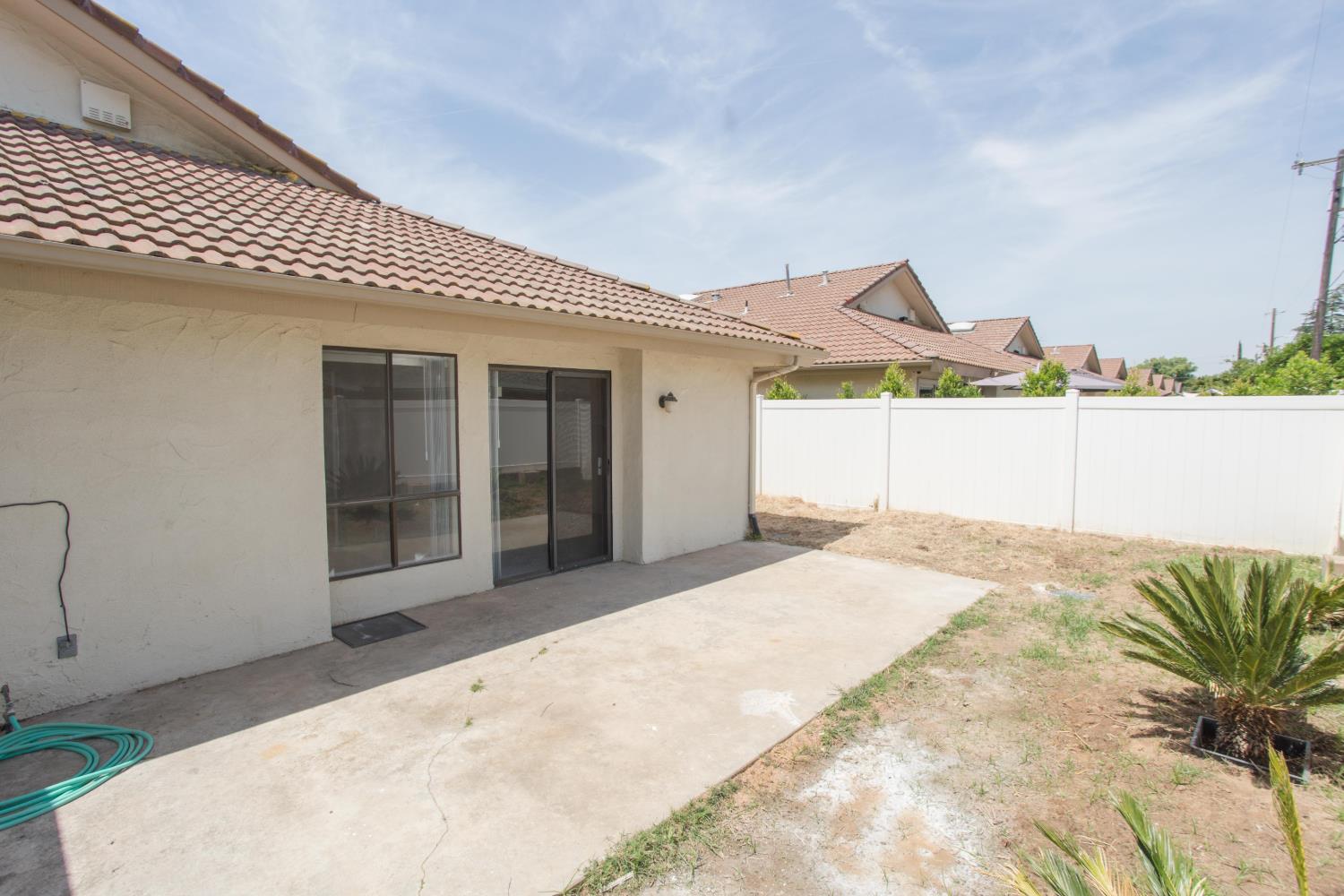 5728 N Monte Ave #1, Fresno, CA 93711