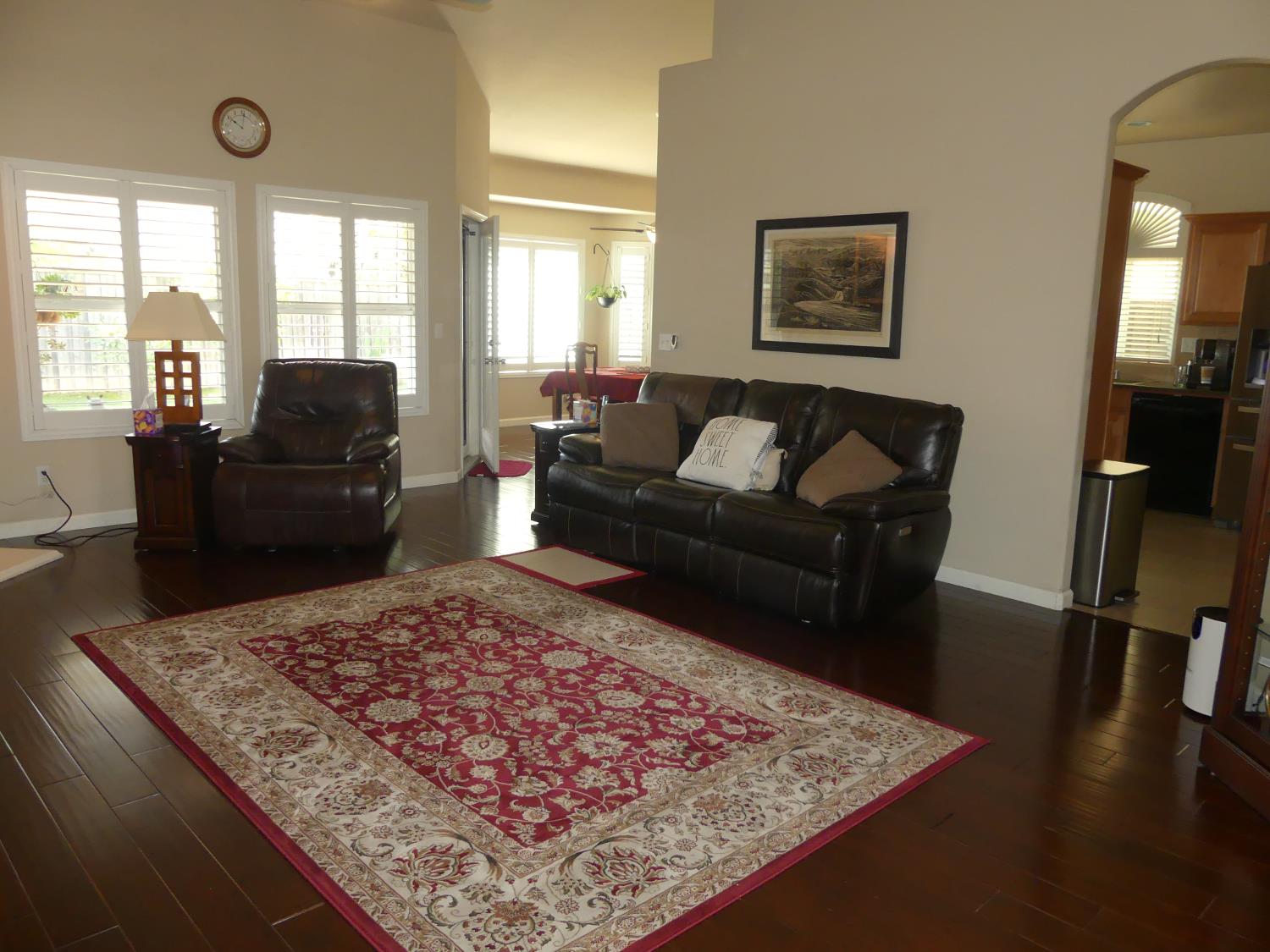 7169 W San Madele Ave, Fresno, CA 93723