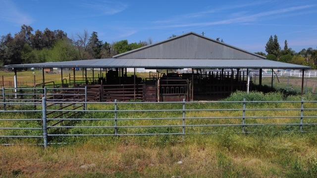 6809 E Floradora Ave, Fresno, CA 93727