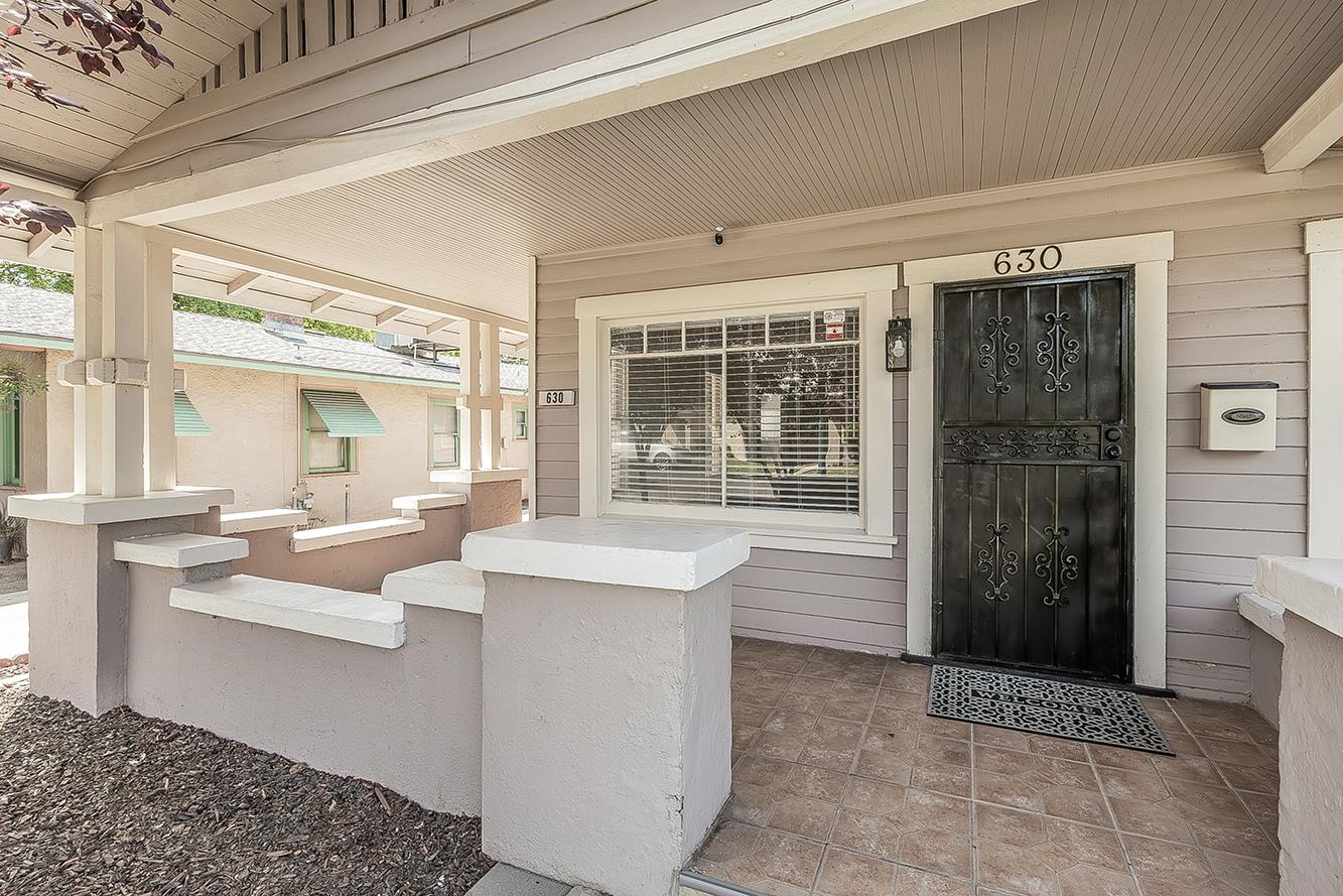 630 E Dudley Ave, Fresno, CA 93728