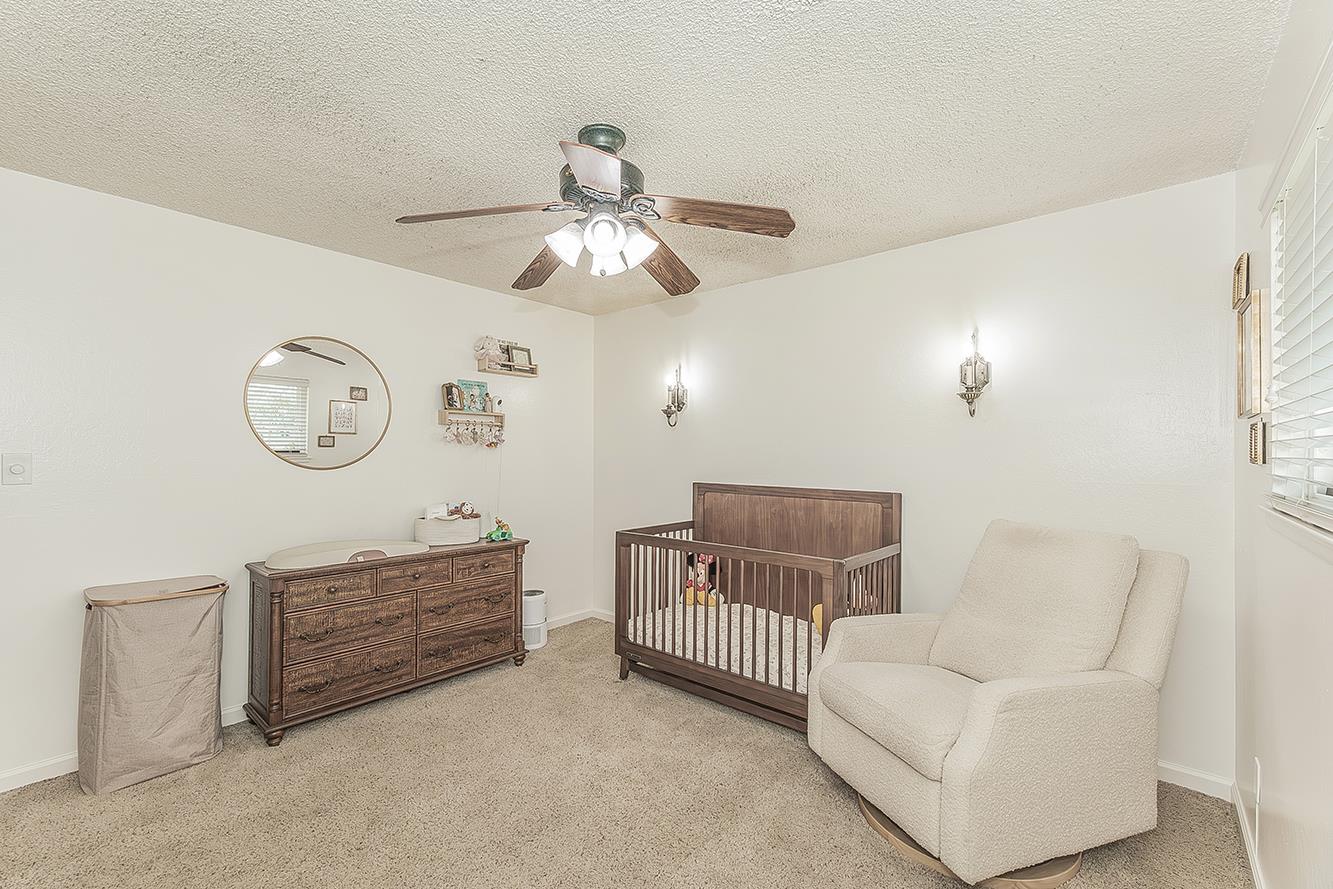 4888 E Rialto Ave, Fresno, CA 93726
