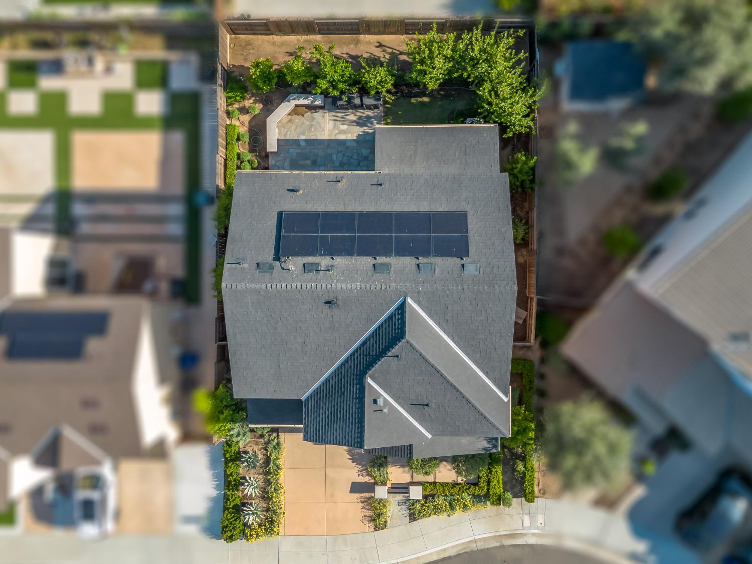 6421 W Indianapolis Ave, Fresno, CA 93723