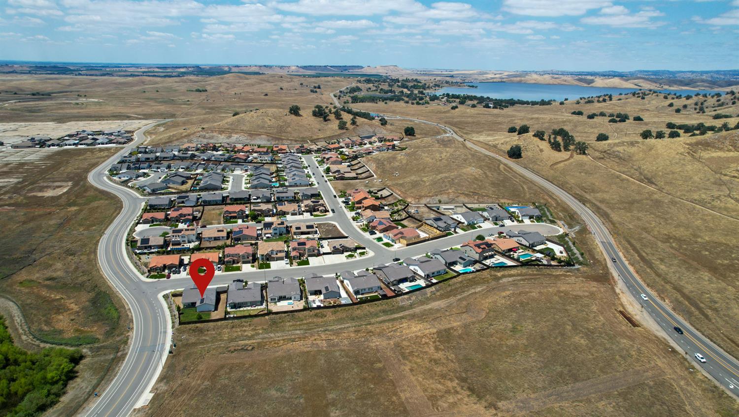 20058 Sunset Dr, Friant, CA 93626