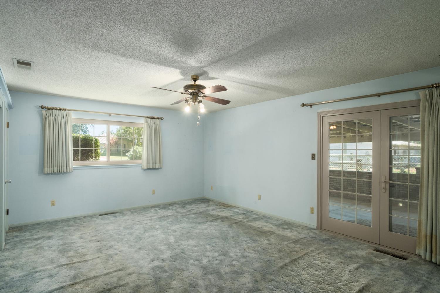 5345 E Butler Ave, Fresno, CA 93727