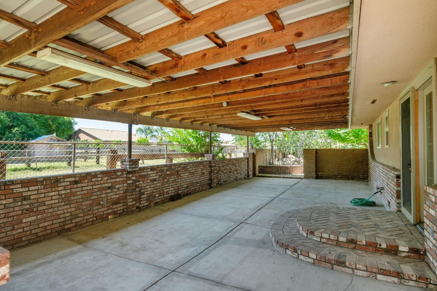 5345 E Butler Ave, Fresno, CA 93727