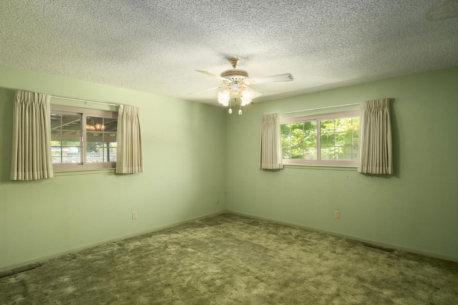 5345 E Butler Ave, Fresno, CA 93727