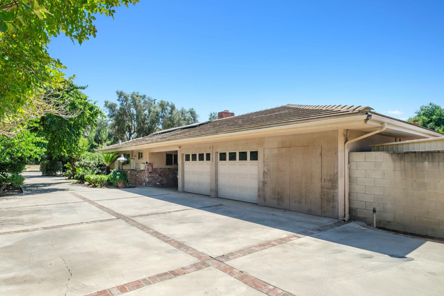 5345 E Butler Ave, Fresno, CA 93727