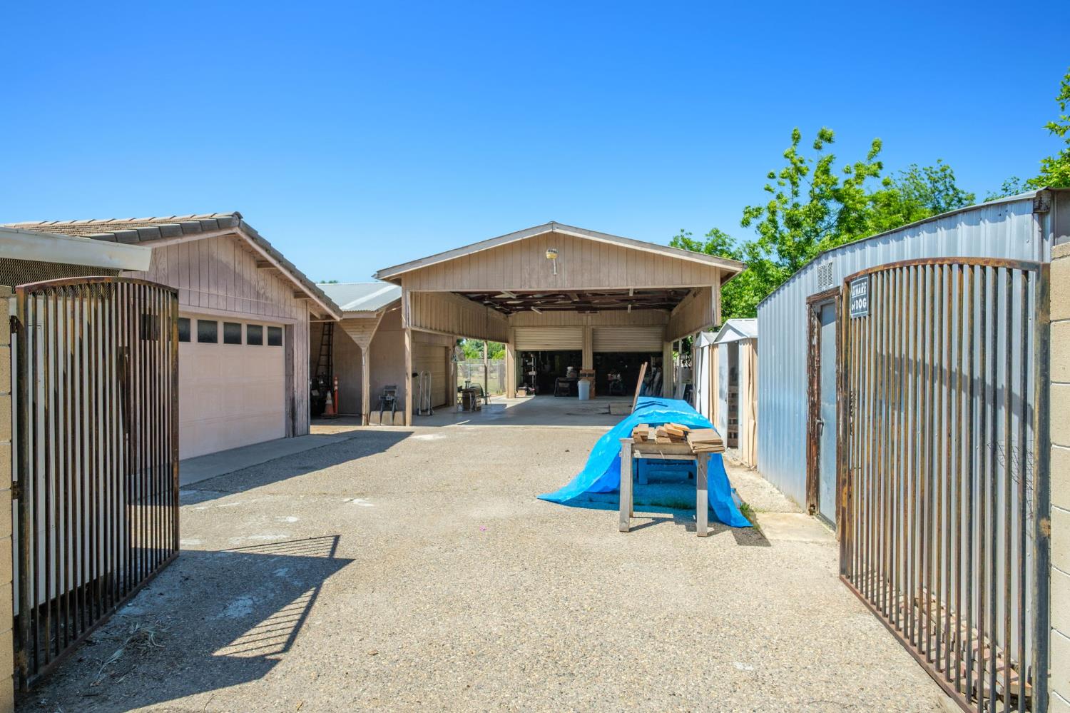 5345 E Butler Ave, Fresno, CA 93727