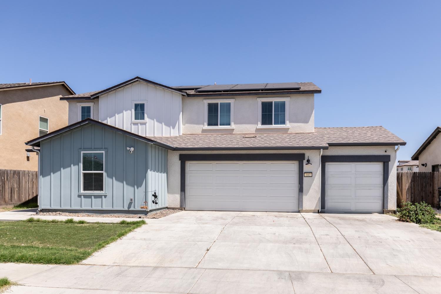 332 E Porter Ave, Visalia, CA 93291