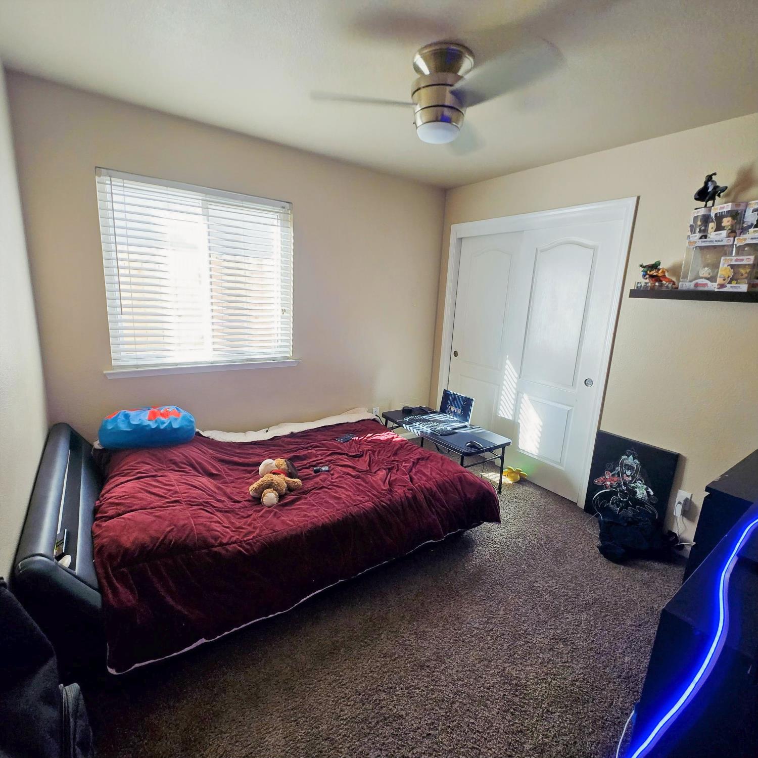 2230 E Ryan Ave, Fresno, CA 93720