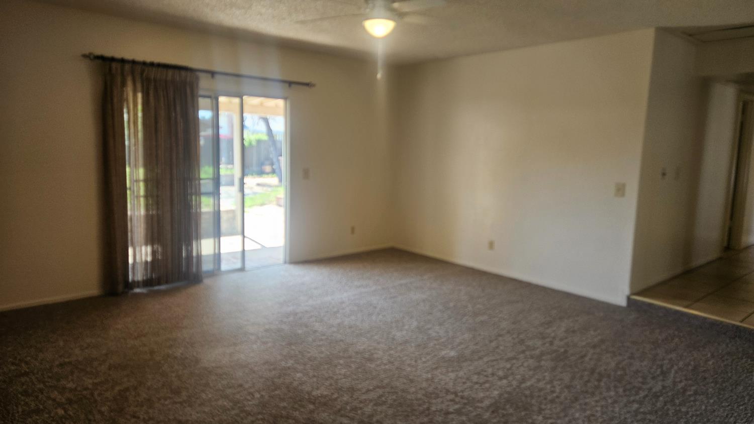 92 W Gettysburg Ave, Clovis, CA 93612