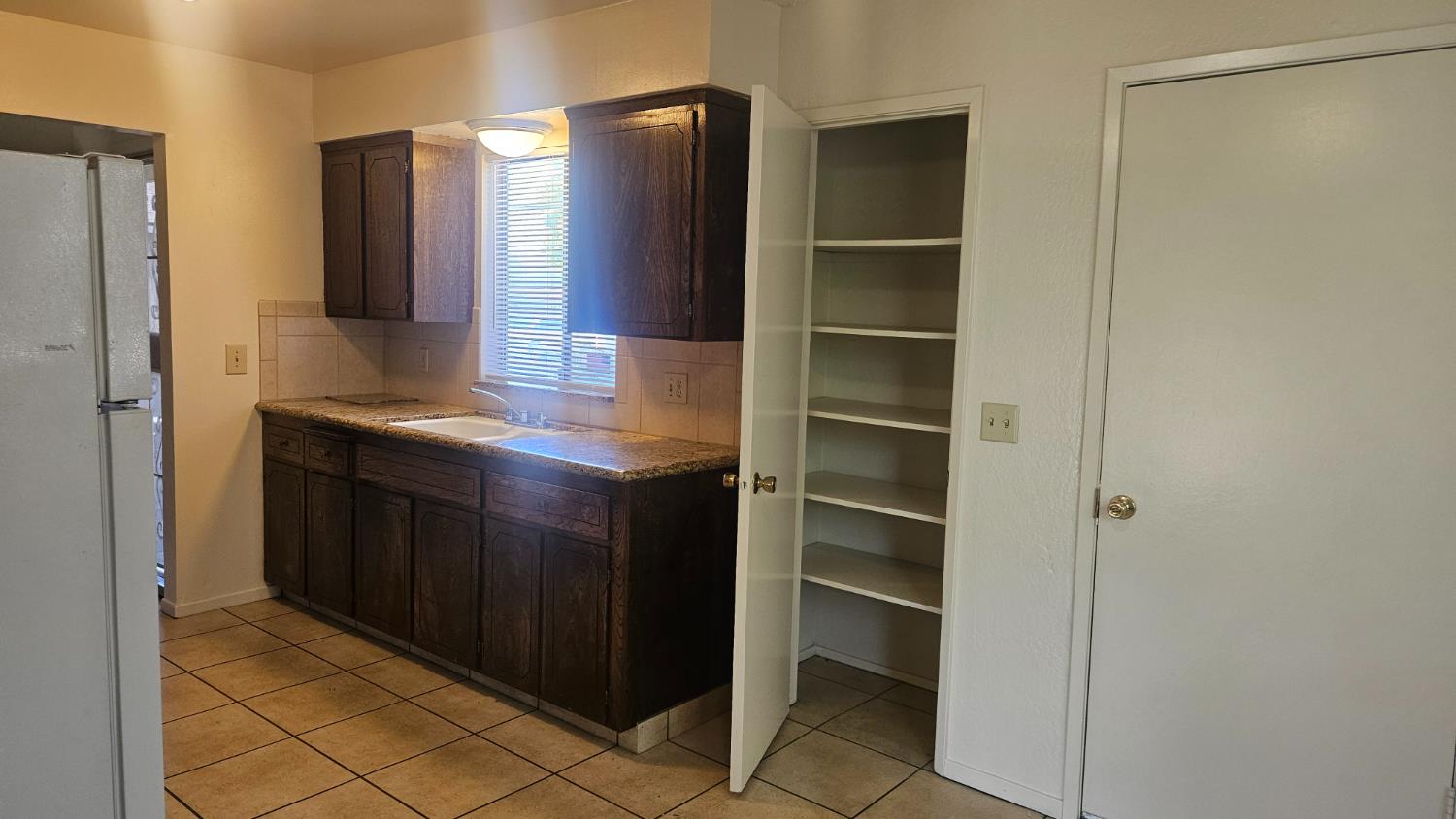 92 W Gettysburg Ave, Clovis, CA 93612