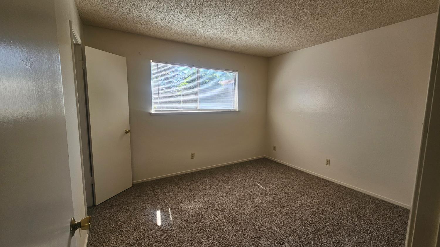 92 W Gettysburg Ave, Clovis, CA 93612