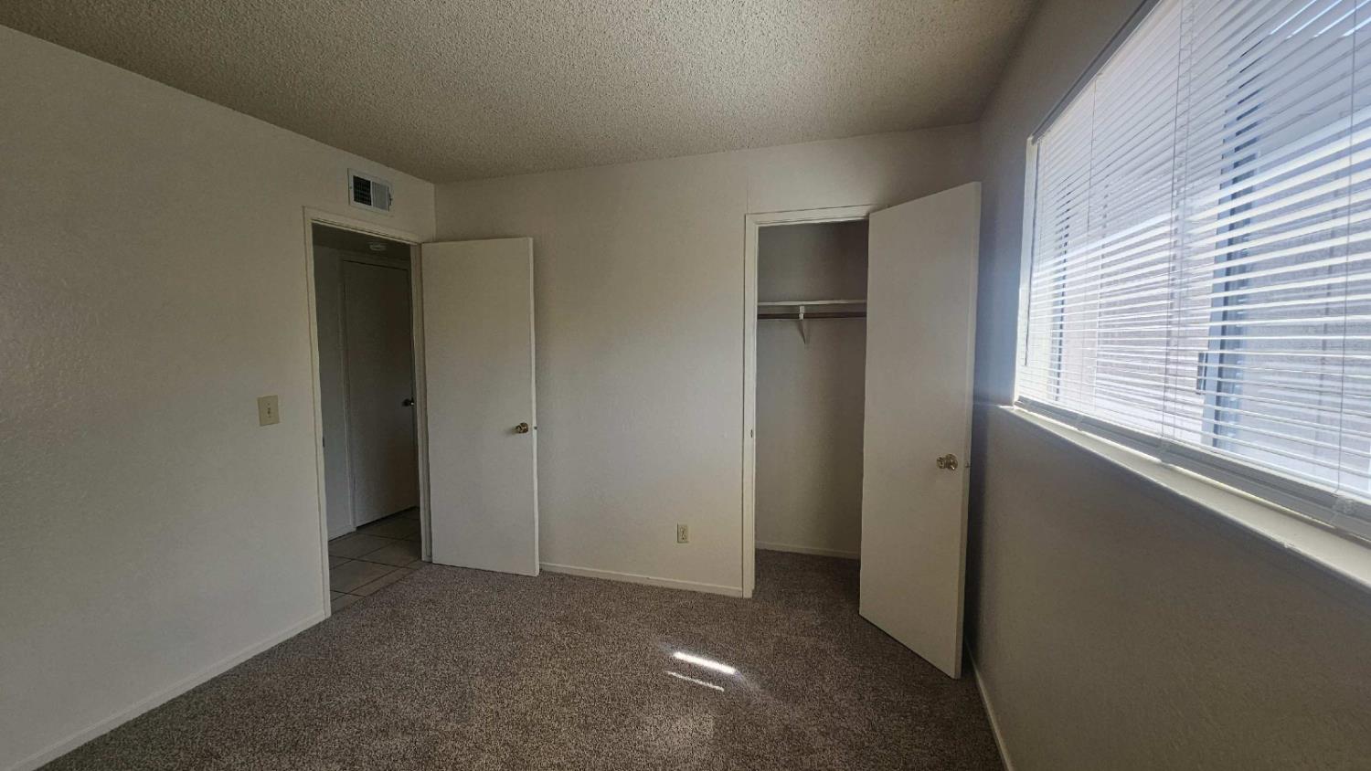 92 W Gettysburg Ave, Clovis, CA 93612