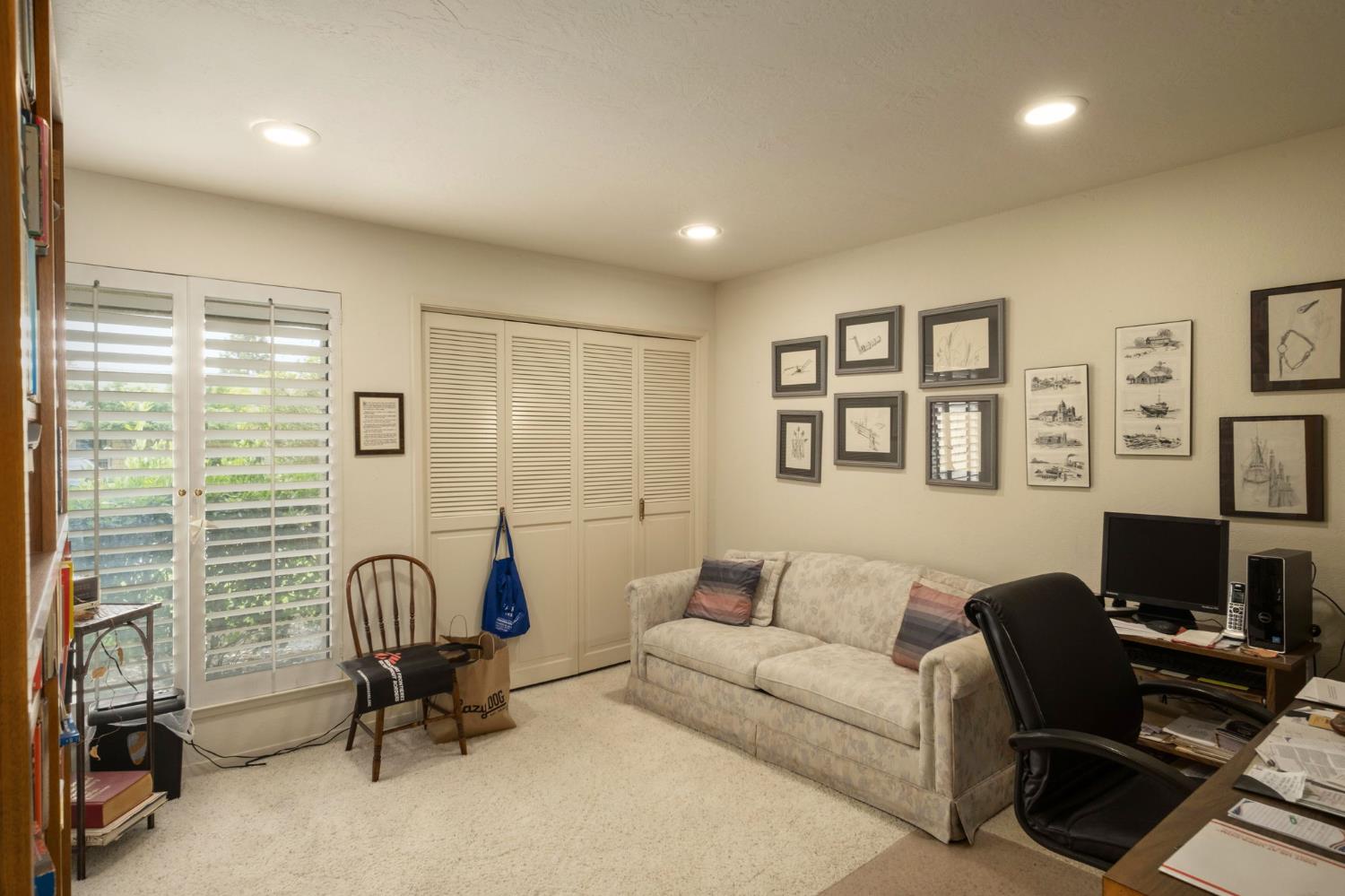 1049 W Sierra Ave, Fresno, CA 93711