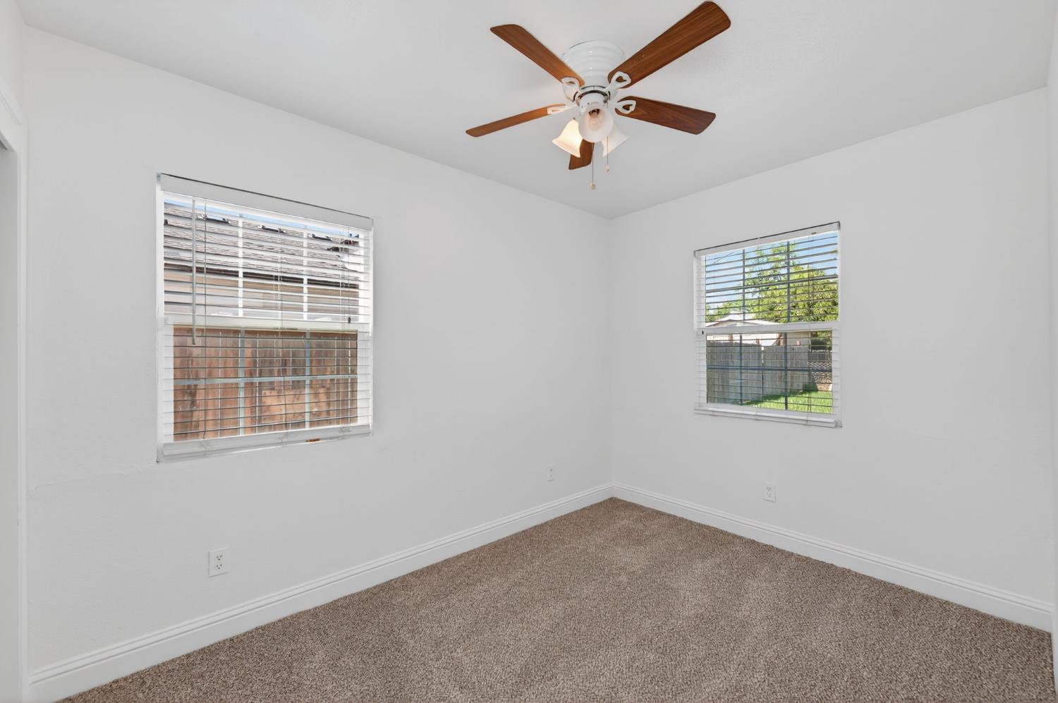 4913 N Diana St, Clovis, CA 93726