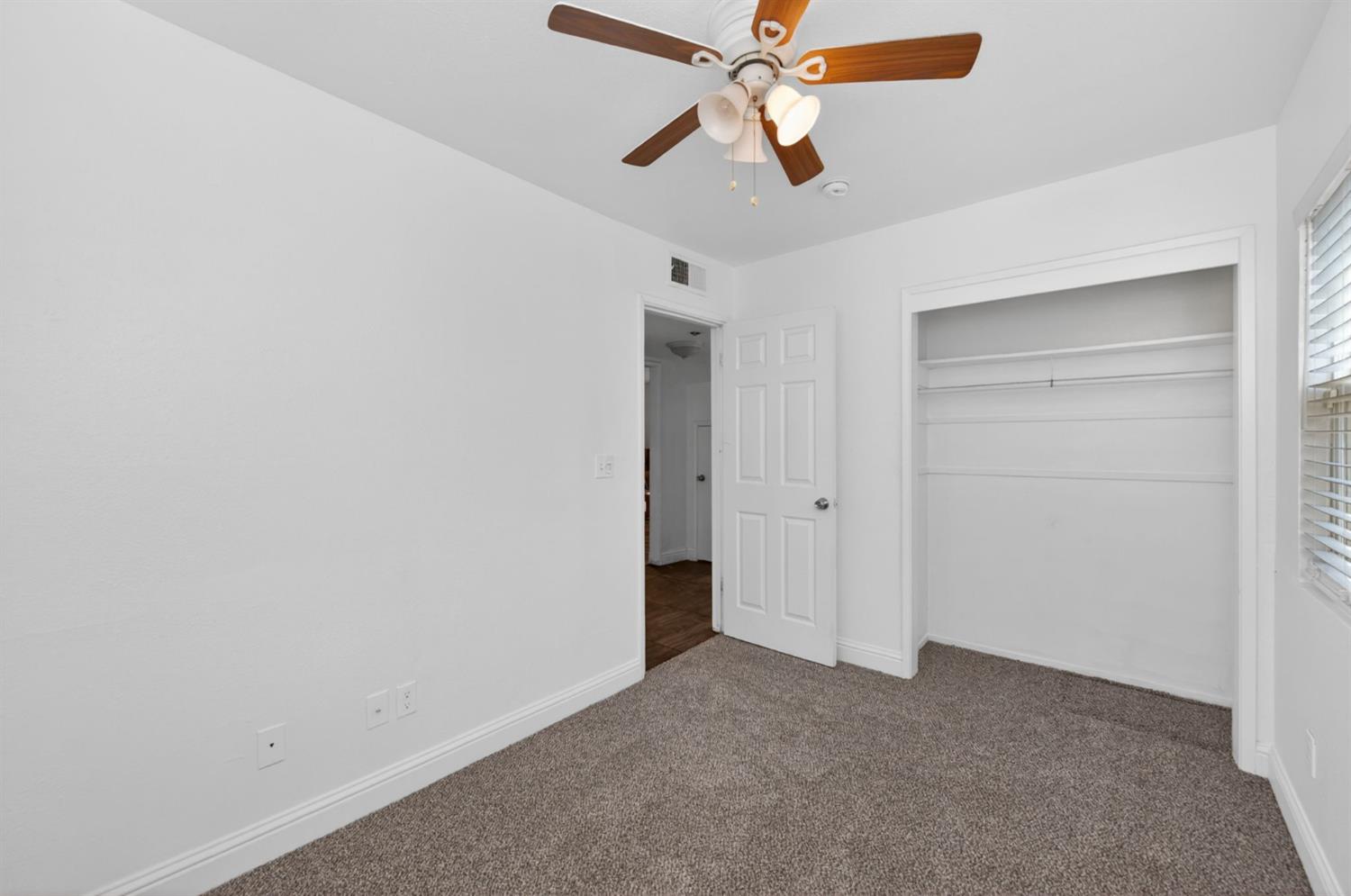 4913 N Diana St, Clovis, CA 93726