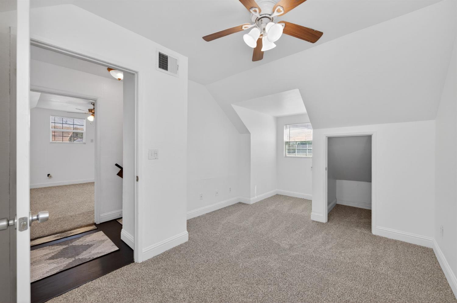 4913 N Diana St, Clovis, CA 93726