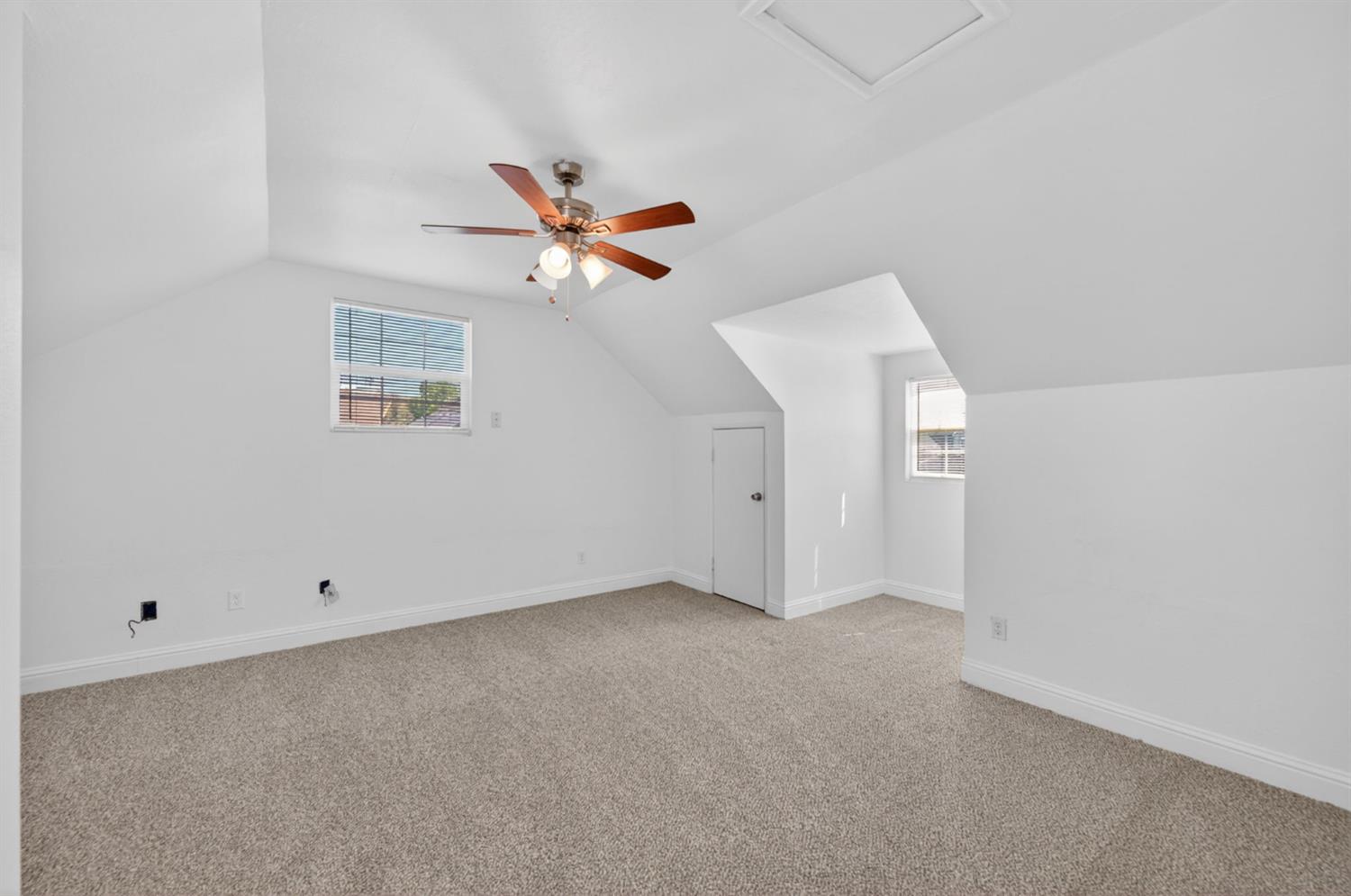 4913 N Diana St, Clovis, CA 93726