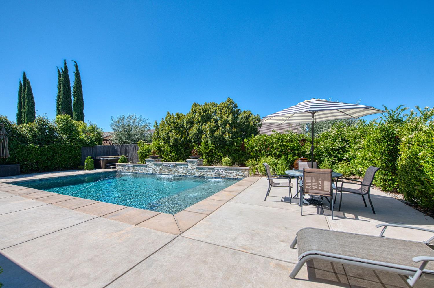 4199 Trenton Ave, Clovis, CA 93619