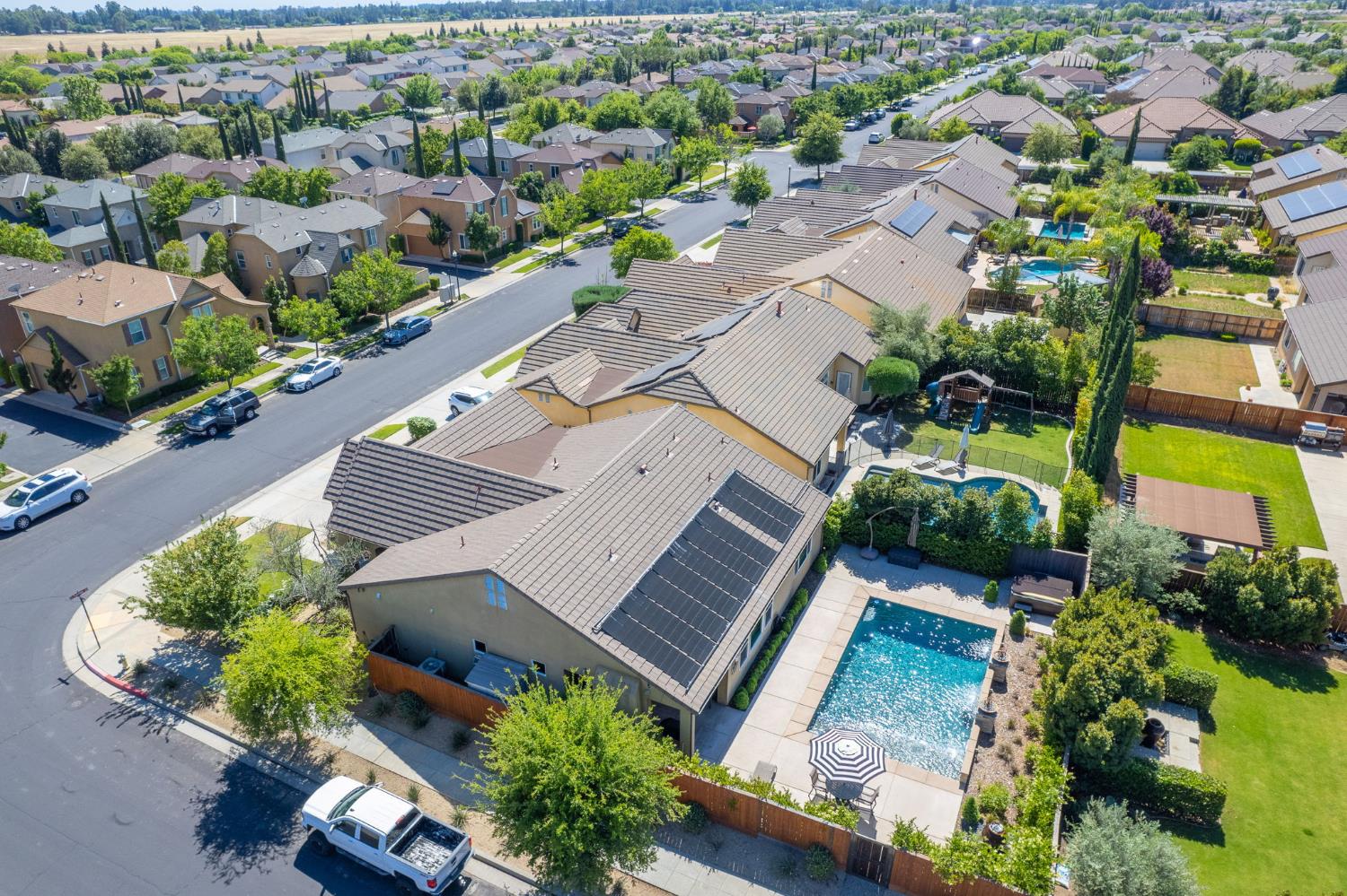 4199 Trenton Ave, Clovis, CA 93619