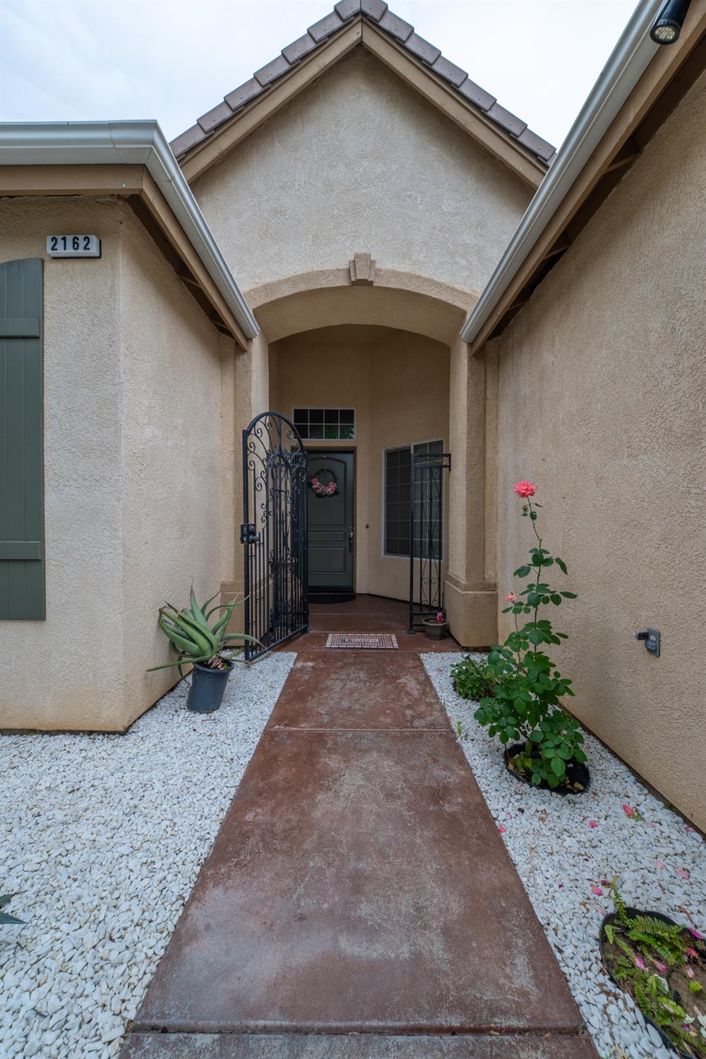 2162 Everglade Ave, Clovis, CA 93619