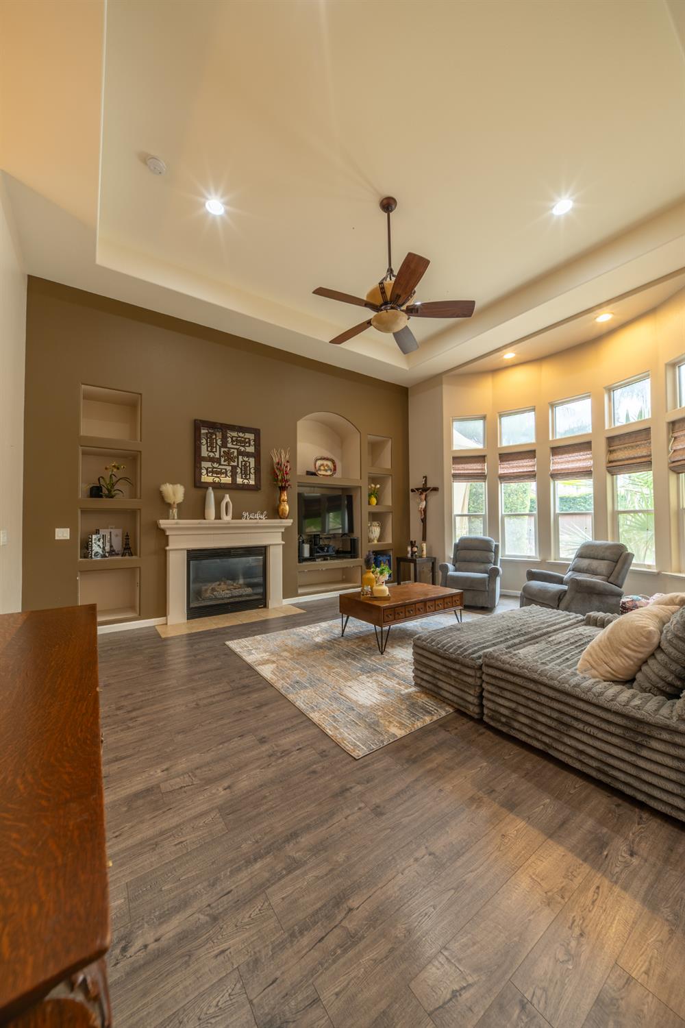 2162 Everglade Ave, Clovis, CA 93619