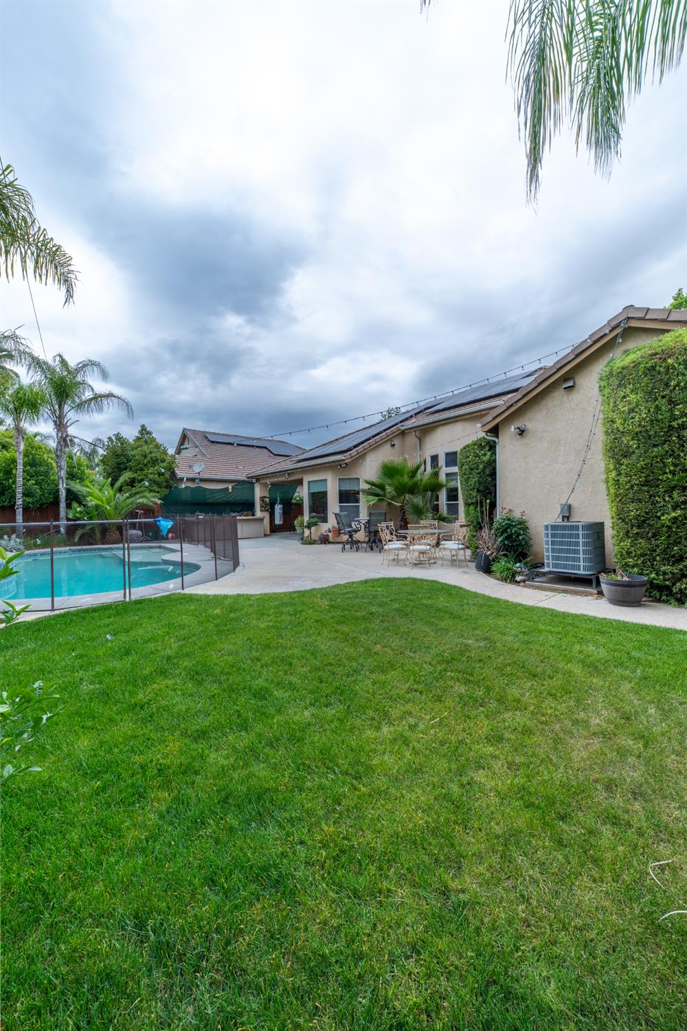 2162 Everglade Ave, Clovis, CA 93619