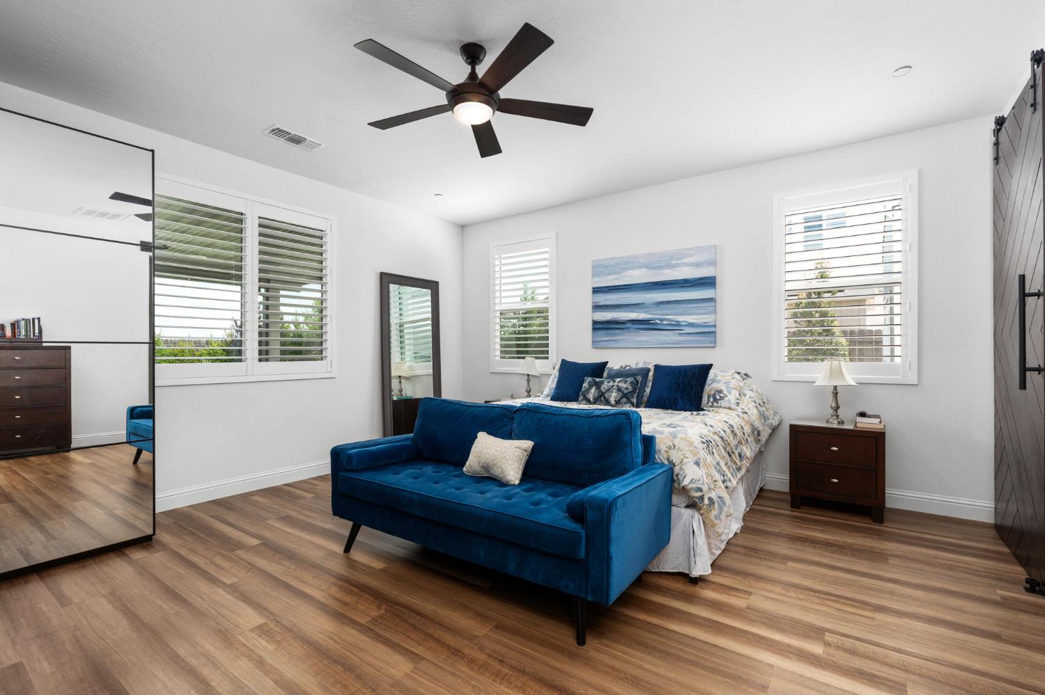 727 Howard St, Kingsburg, CA 93631