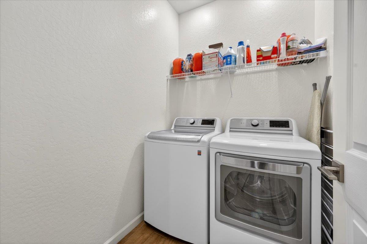 1794 N Carriage Ave, Fresno, CA 93727