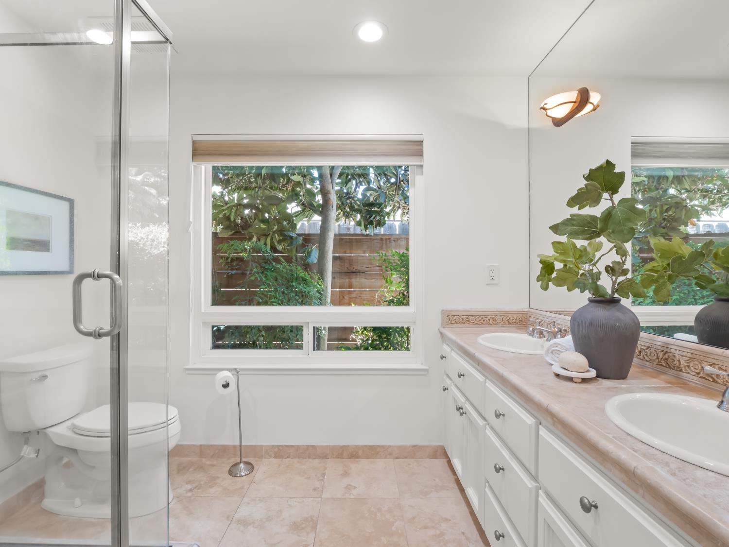 3213 W La Costa Ave, Fresno, CA 93711