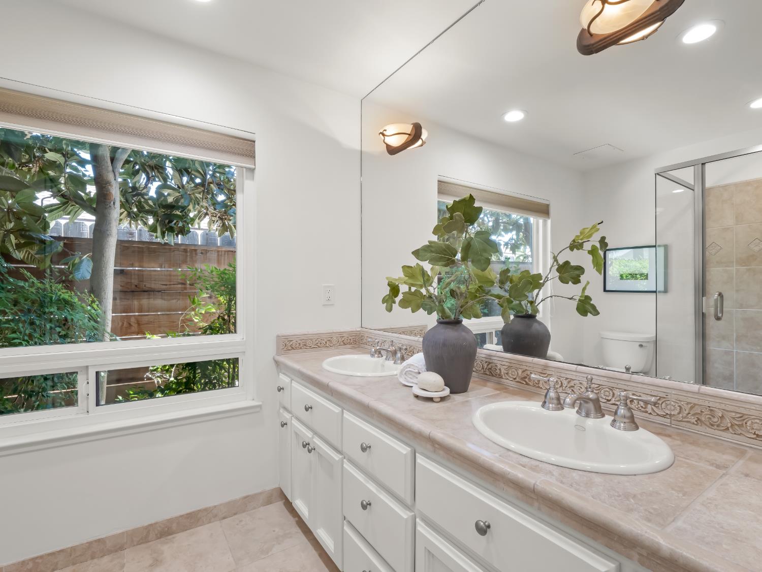 3213 W La Costa Ave, Fresno, CA 93711