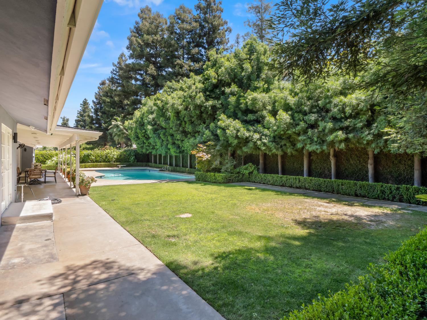 3213 W La Costa Ave, Fresno, CA 93711
