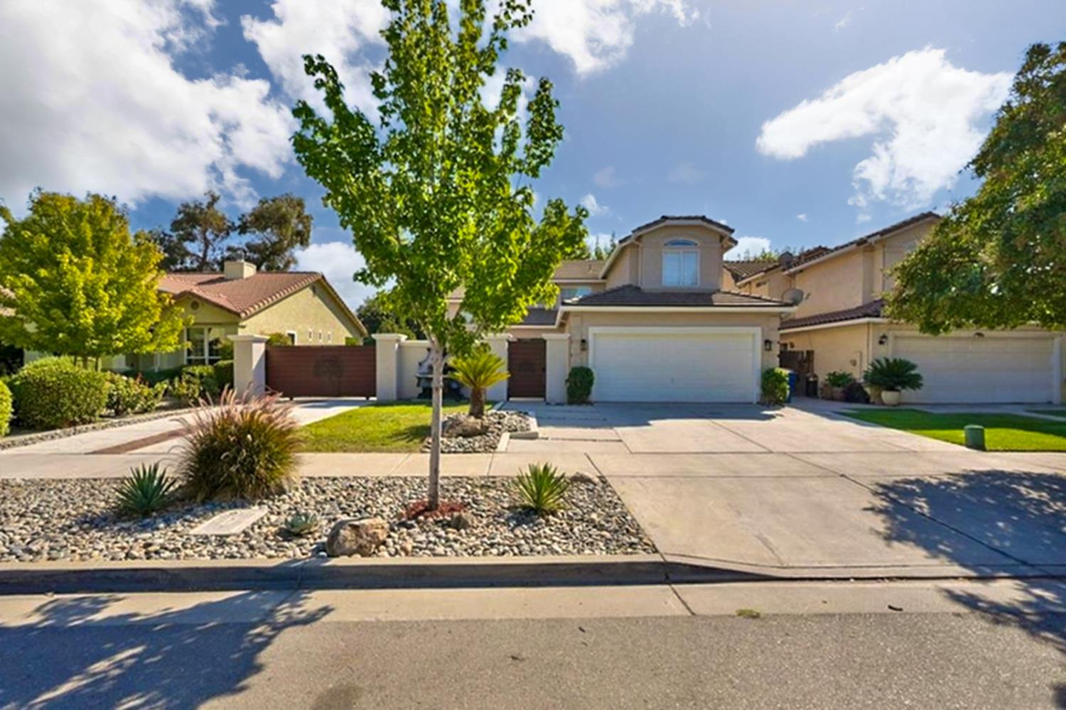 3482 Paseo Verde Ave, Merced, CA 95348