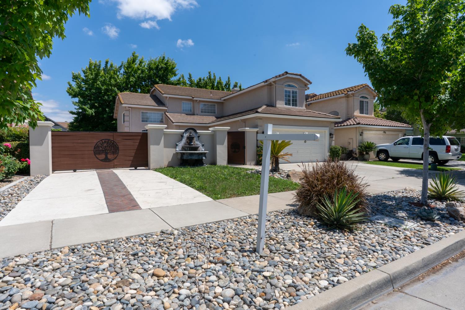 3482 Paseo Verde Ave, Merced, CA 95348