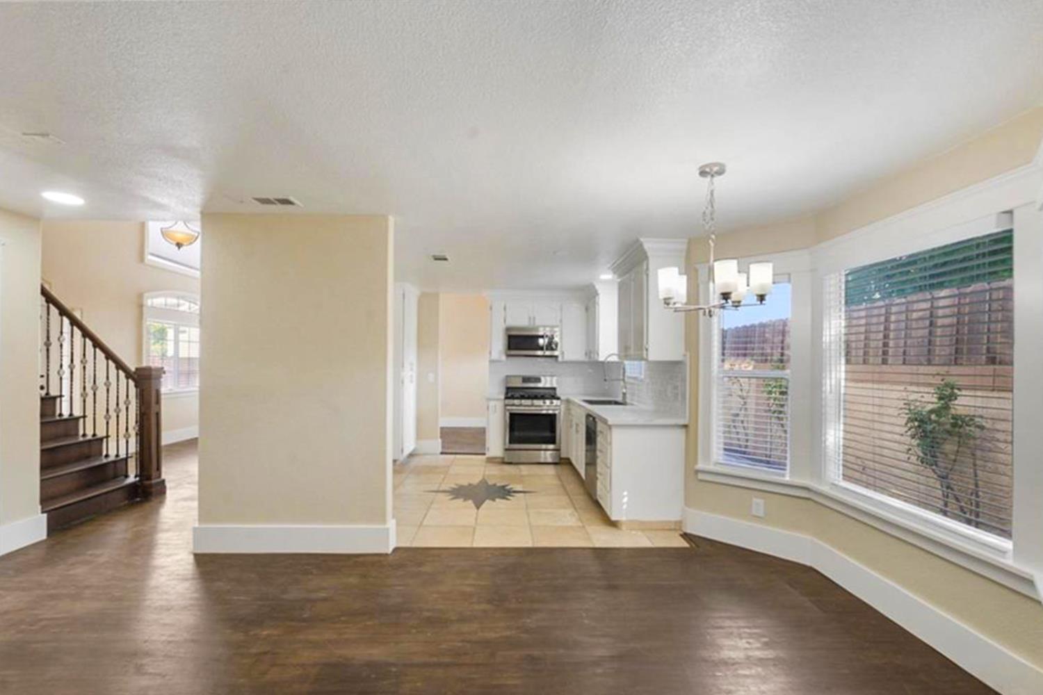 3482 Paseo Verde Ave, Merced, CA 95348