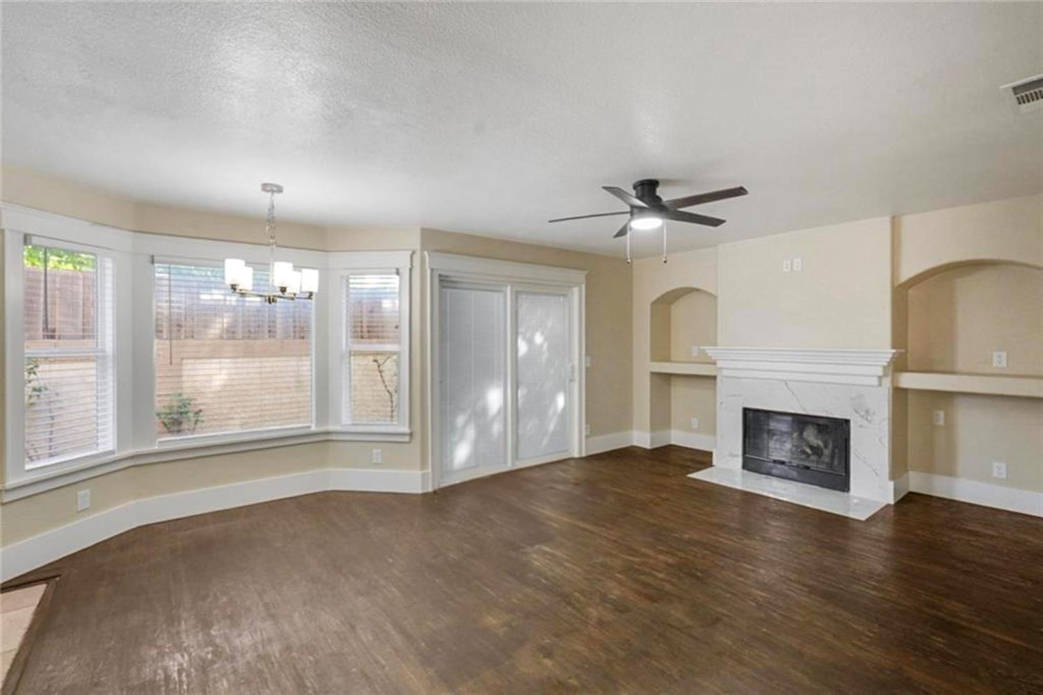 3482 Paseo Verde Ave, Merced, CA 95348