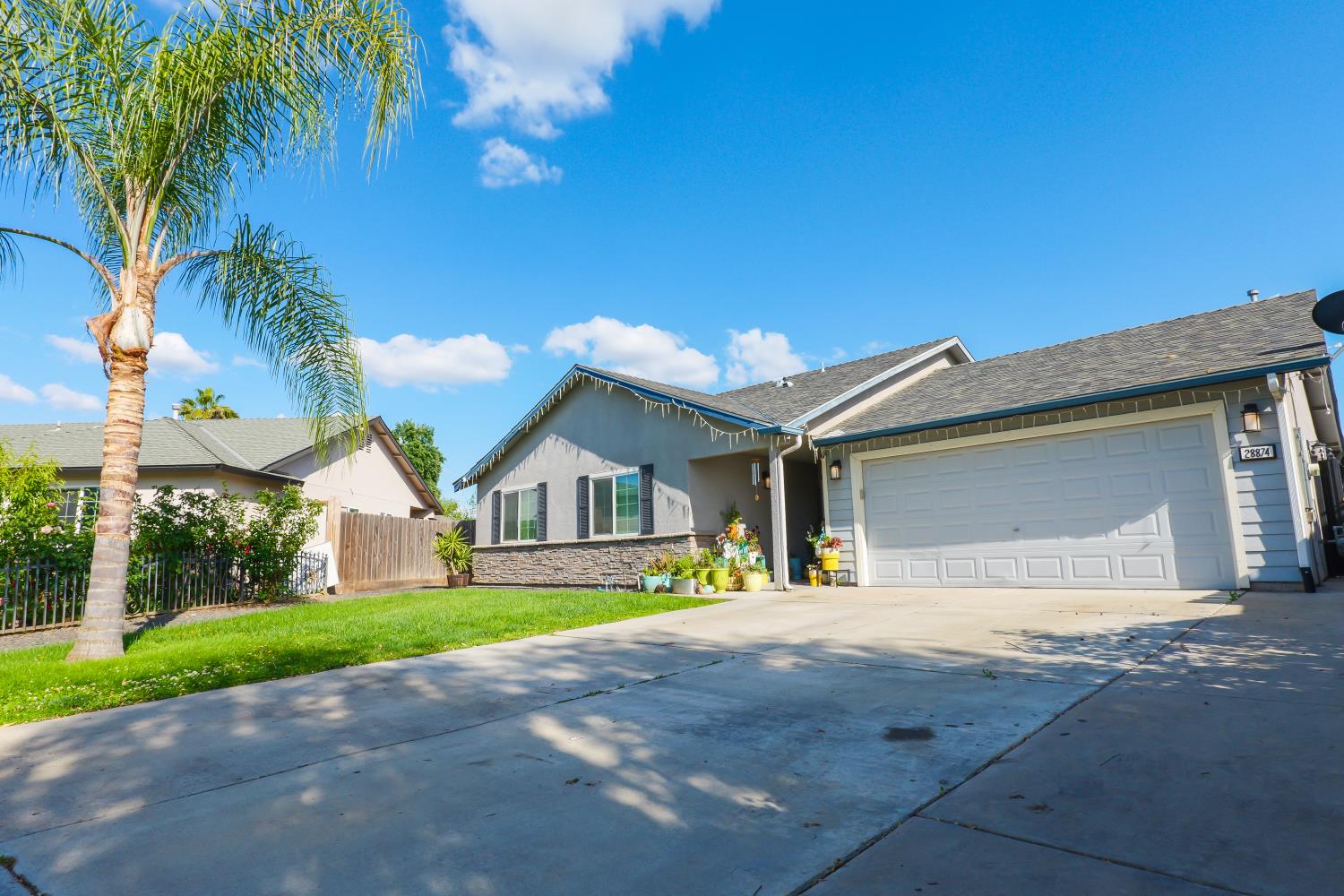 28874 Posey Ave, Madera, CA 93638
