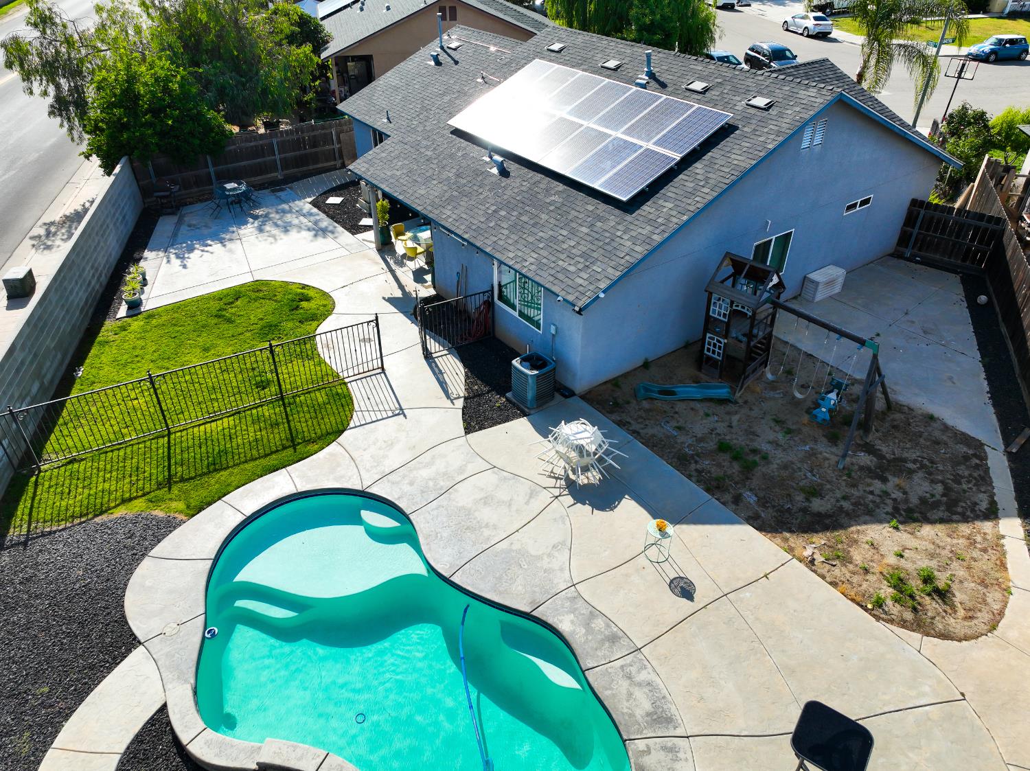 28874 Posey Ave, Madera, CA 93638