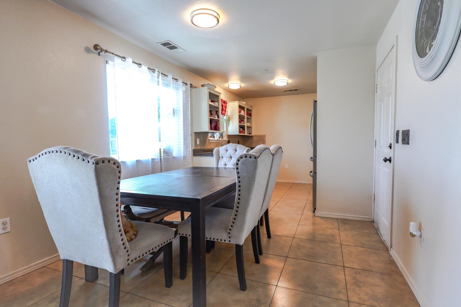 28874 Posey Ave, Madera, CA 93638