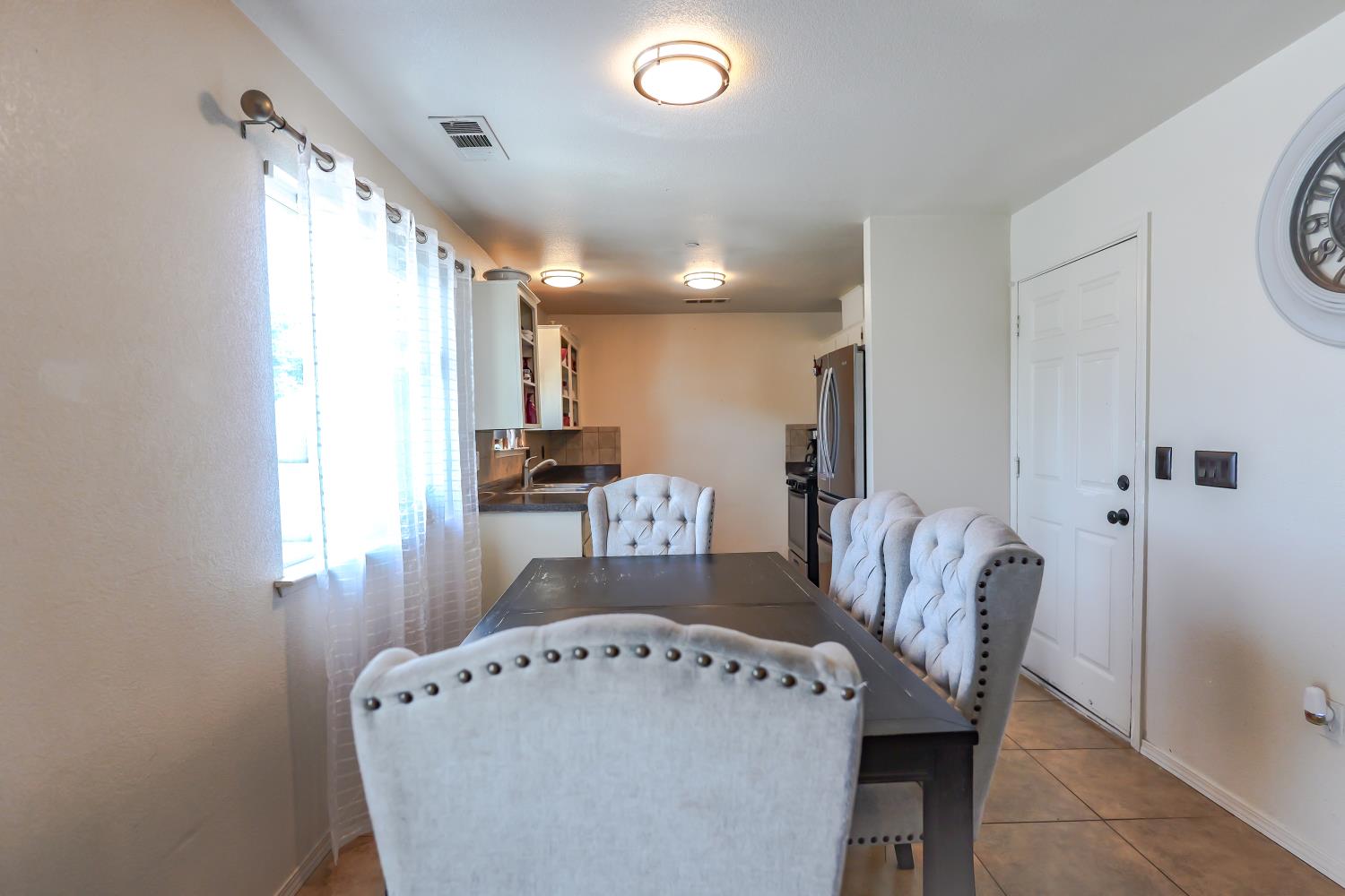 28874 Posey Ave, Madera, CA 93638
