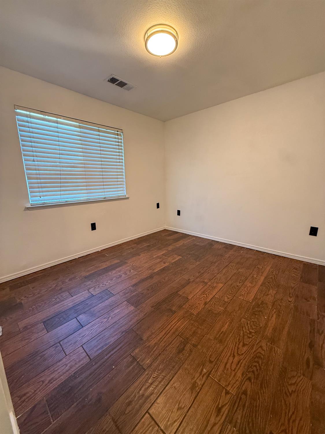 28874 Posey Ave, Madera, CA 93638