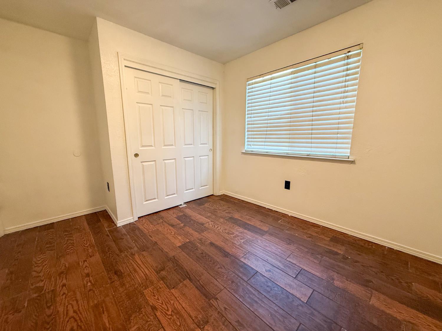28874 Posey Ave, Madera, CA 93638