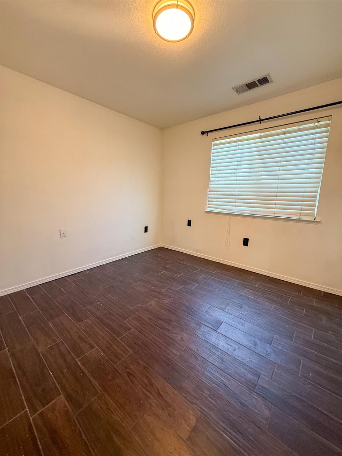 28874 Posey Ave, Madera, CA 93638