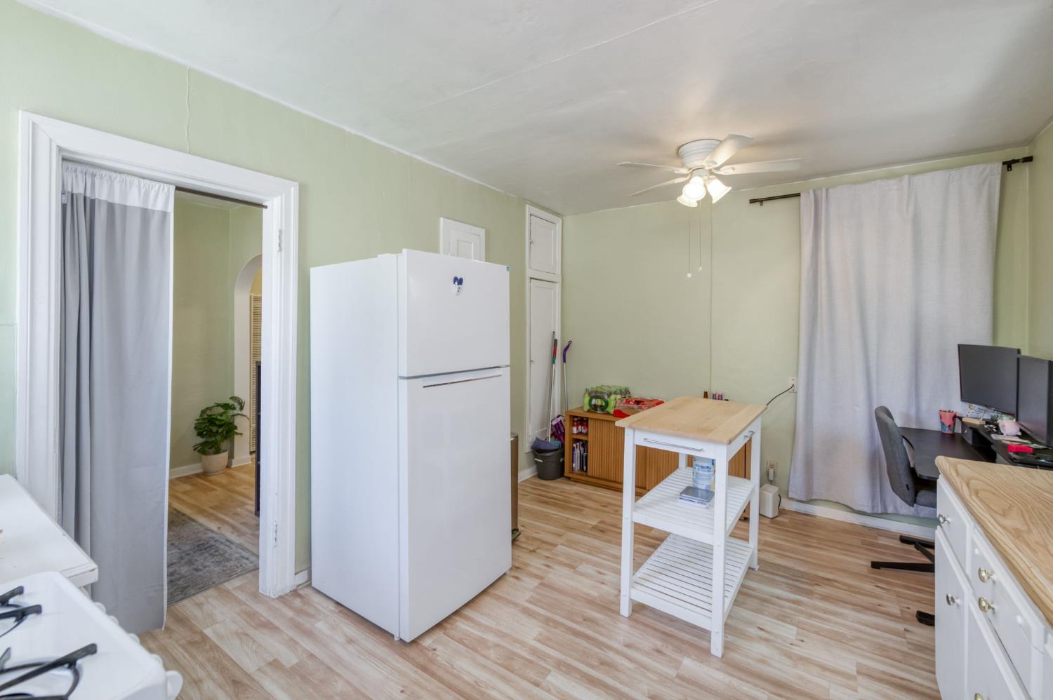 3518 E Clay Ave, Fresno, CA 93702