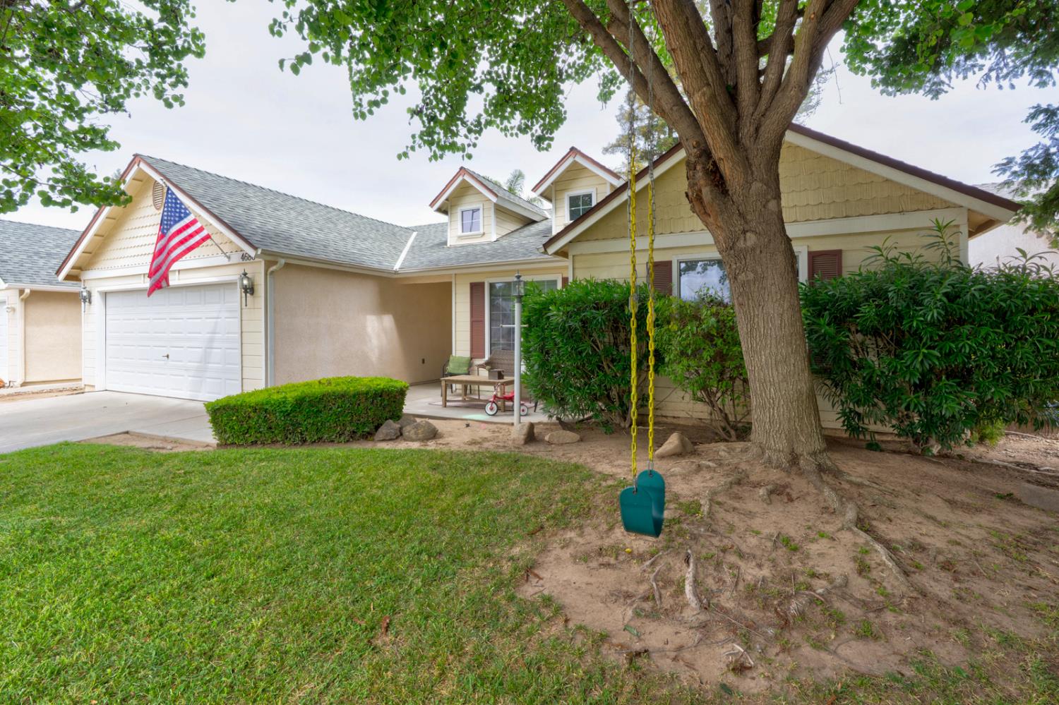 4680 W Chennault Ave, Fresno, CA 93722