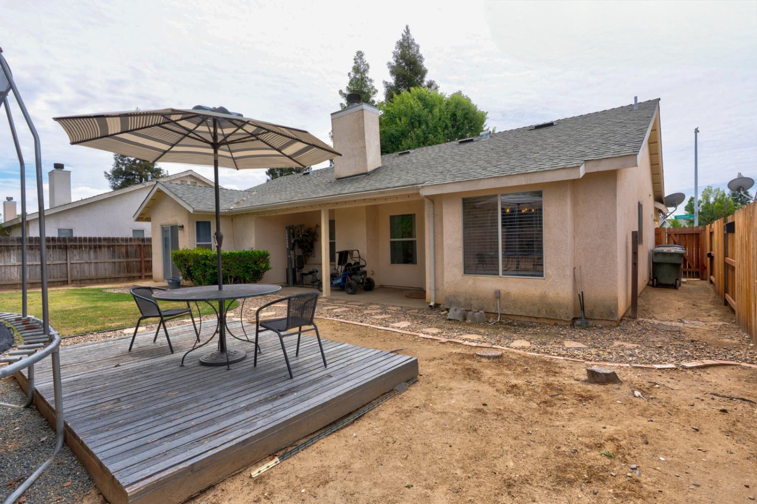 4680 W Chennault Ave, Fresno, CA 93722