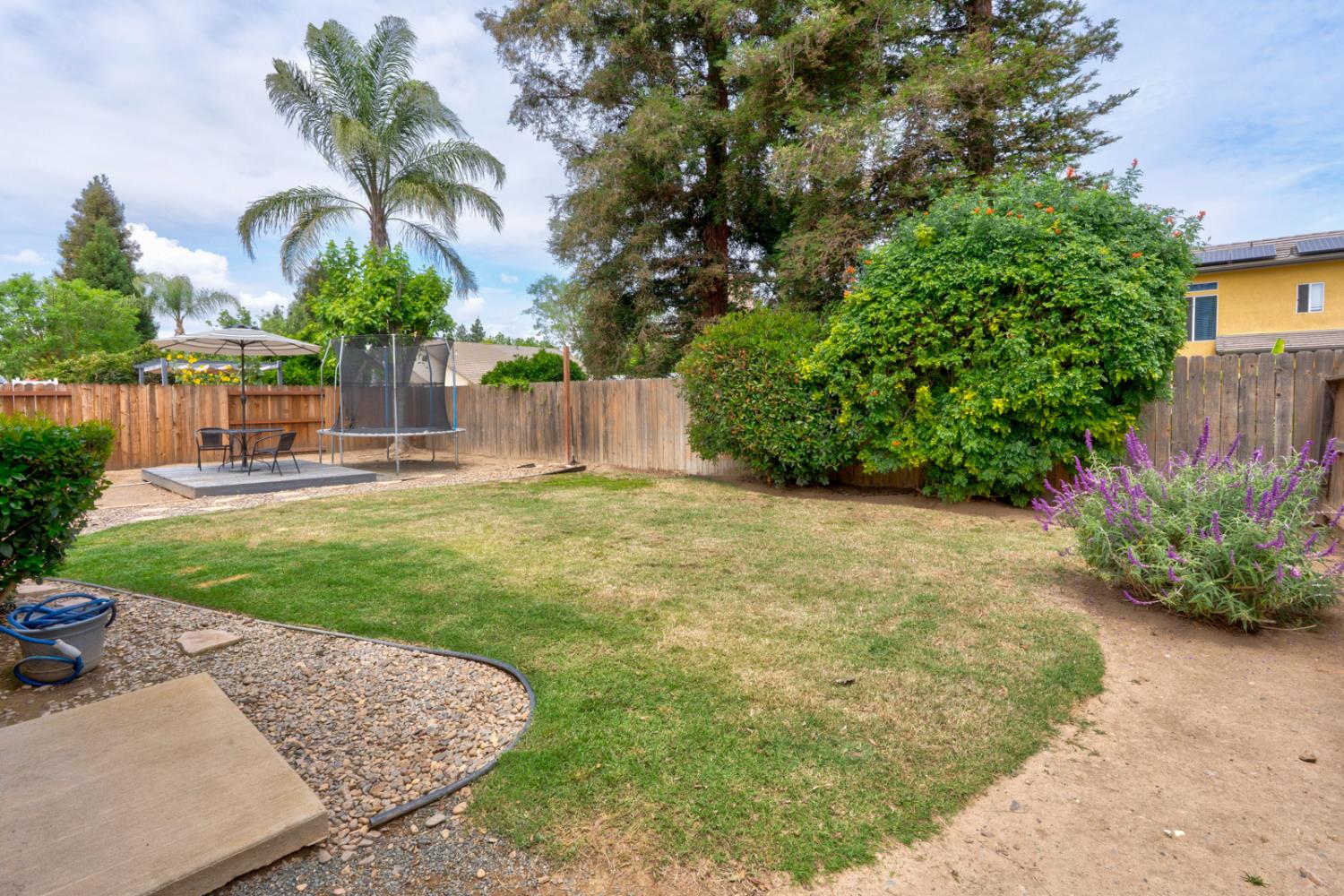 4680 W Chennault Ave, Fresno, CA 93722