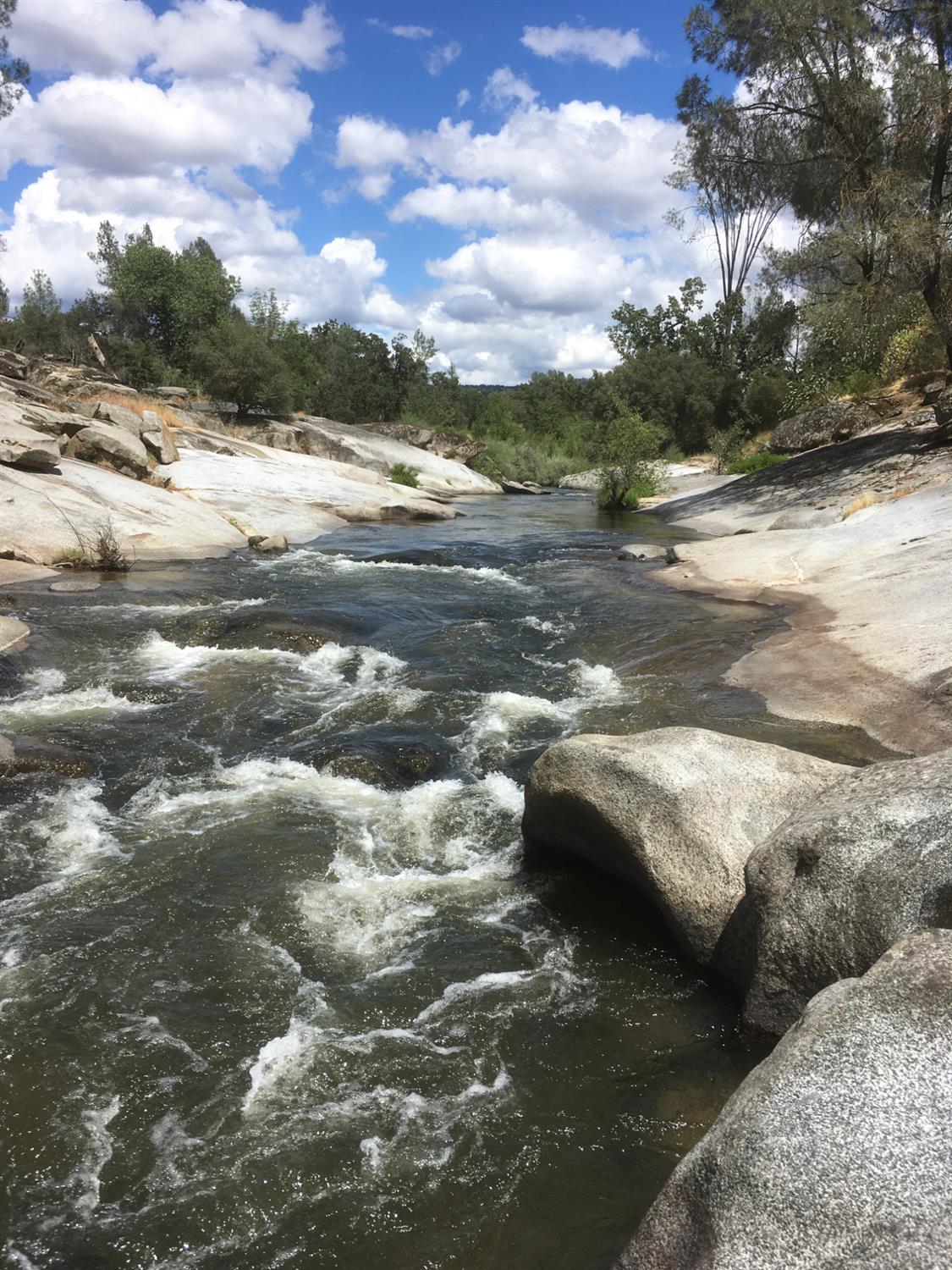 71 Rd 400, Coarsegold, CA 93614
